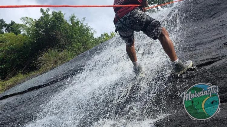 Calhetas Rappelling 96m